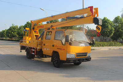 高空作業(yè)車圖片