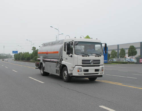 油罐車圖片