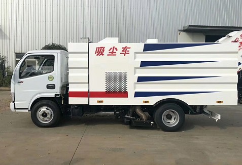 東風(fēng)多利卡吸塵車（3308軸距）