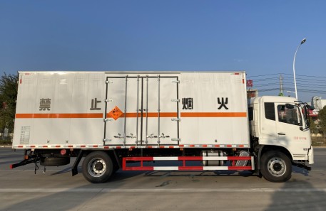 國六東風(fēng)天錦6.2米/6.6米/6.8米爆破器材運(yùn)輸車