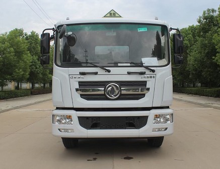 國(guó)六東風(fēng)多利卡D9化工車圖片 國(guó)六東風(fēng)多利卡D9化工車圖片