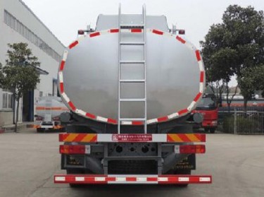 供液車(chē)后封頭圖片 供液車(chē)后封頭圖片