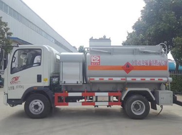 重汽小豪沃飛機(jī)加油車(chē) 重汽小豪沃飛機(jī)加油車(chē)
