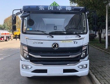 國(guó)六東風(fēng)華神(T3)8噸油罐車 國(guó)六東風(fēng)華神(T3)8噸油罐車
