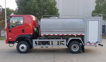 三環(huán)四驅(qū)單排5.33噸消防灑水車_楚勝牌CSC5111GSSSTQ6型灑水車