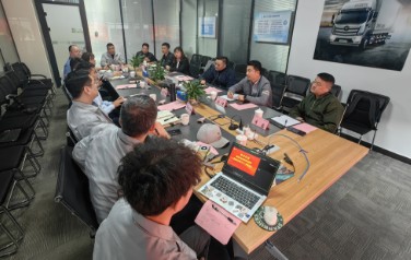楚勝汽車集團董事長董鳴勇帶隊赴福田汽車長沙超級卡車工廠考察交流